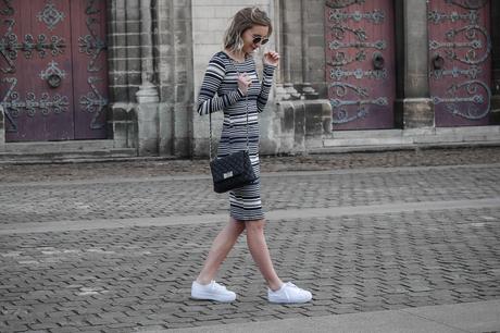 Rayures et robe 3/4 Rayures et robe 3/4