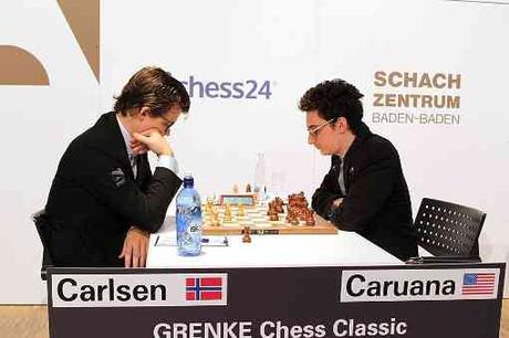Magnus Carlsen face à Fabiano Caruana au Grenke Chess Classic - Photo © Grenke Chess Classic 