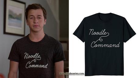 SANTA CLARA DIET : « Noodle command » print shirt in s2ep1