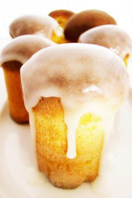 Parce que le lapin de Pâques aime la brioche Parce que le lapin de Pâques aime la brioche