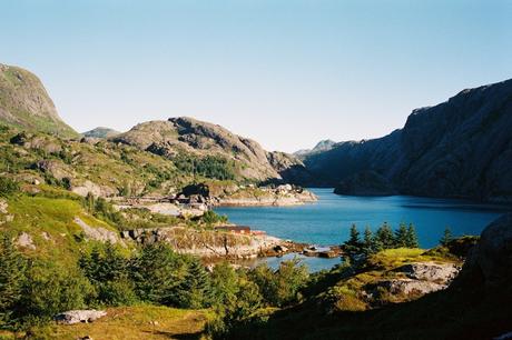 Rando dans les îles Lofoten en Norvège (1): de la Bretagne aux Alpes