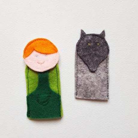 DIY : Pierre et le loup en marionnettes de doigts - Paperblog