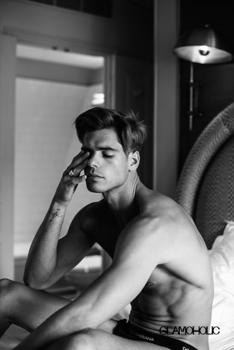 SEXY : Giovanni Bonamy, more glamoholic than ever