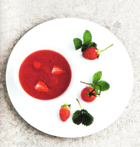 Gazpacho picaro de tomates et fraises