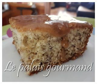 Gâteau moelleux aux bananes, glaçage caramel