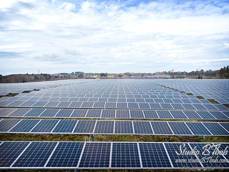 Photos parc photovoltaique panneaux solaires