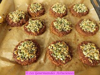 Galettes lentilles-boulgour-sarrasin-épinards à la croûte d'herbes (Vegan) Galettes lentilles-boulgour-sarrasin-épinards à la croûte d'herbes (Vegan)