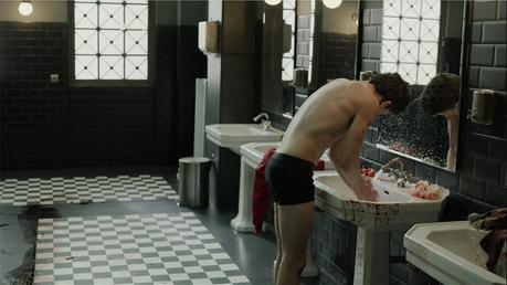 SEXY : Jaime Lorente, Denver dans « La Casa de papel », se dénude SEXY : Jaime Lorente, Denver dans « La Casa de papel », se dénude