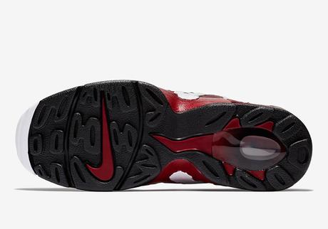 La Deion Sander Nike Air DT Max 96 est de retour La Deion Sander Nike Air DT Max 96 est de retour