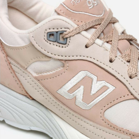 Sneakers de la semaine : New Balance 991 SSG Sand x Naked