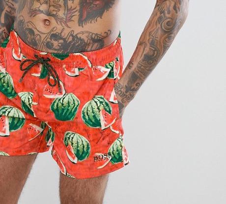 Les accessoires indispensables pour cet été accessoire ete homme maillot de bain pasteque