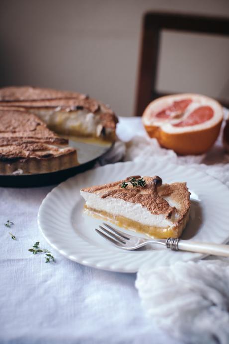Tarte Meringuée au Pamplemousse & Thym Tarte Meringuée au Pamplemousse & Thym