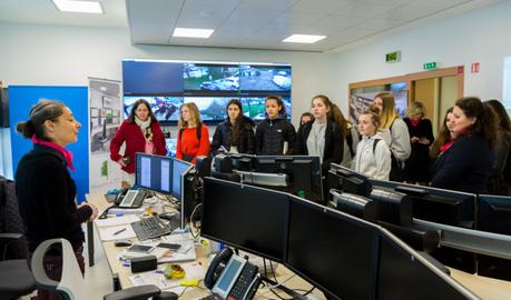 La smart City à la recherche de talents féminins Visite du démonstrateur de la ville de Dijon
