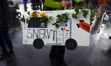 Mietenwahnsinn Demo in Berlin  / La manif contre la folie des loyers