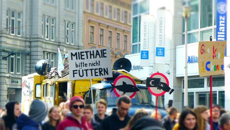 Mietenwahnsinn Demo in Berlin  / La manif contre la folie des loyers