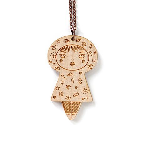 Fond d'écran à télécharger - thème girly tattoo https://www.etsy.com/listing/586066602/tattoo-girl-pendant-tattooed-doll