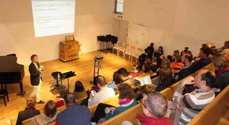 la conférence très suivie du grand maître international Darko Anic « Quel mental pour réussir en compétition aux échecs » - Photo  © Chess & Strategy