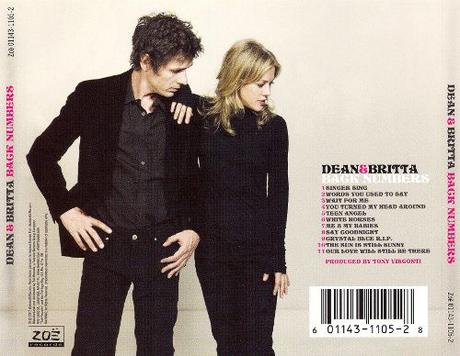 Blonde & Idiote Bassesse Inoubliable***********Back Numbers de Dean & Britta