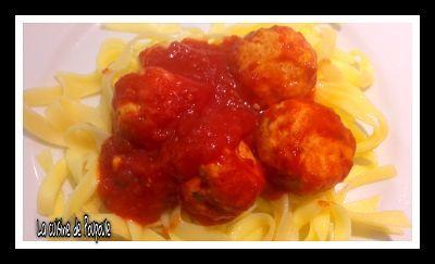 Boulettes de poulet à la sauce tomate au thermomix ou sans Boulettes de poulet à la sauce tomate au thermomix ou sans