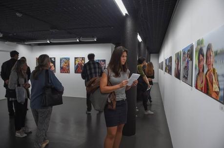 Vernissage photos: «Dans les yeux de Demir» 30712331_10211597101275233_8585995948075778048_n.jpg