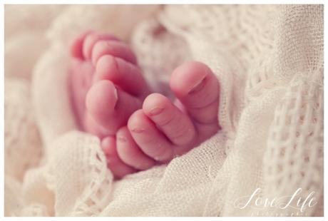 Photographie artistique bébé nouveau-né Nanterre photographe bébé nanterre
