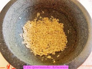 Pesto aux orties, asperges du jardin et fleurs de chou (Vegan)