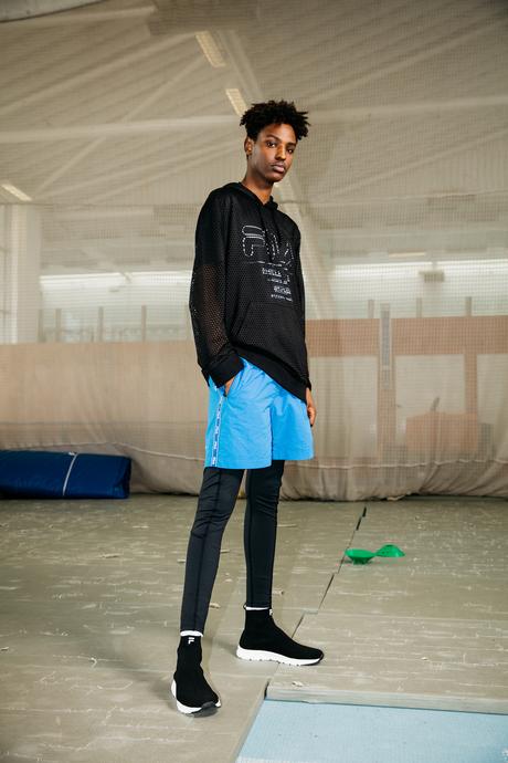 Weekday x Fila : minimalisme et sport font bon ménage Weekday x Fila : minimalisme et sport font bon ménage