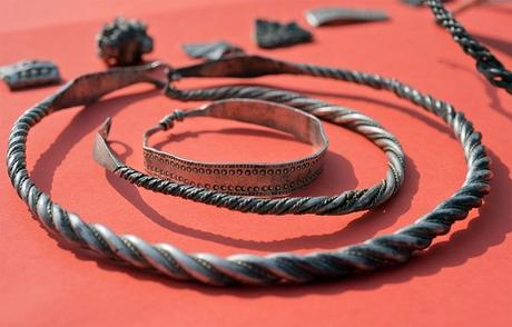 Un trésor remontant à la dynastie danoise de Jelling découvert dans le nord de l'Allemagne