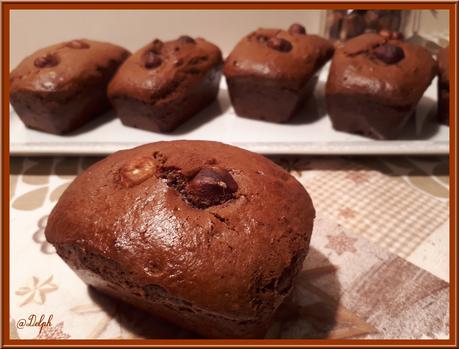 Minis cakes au chocolat et aux noisettes Minis cakes au chocolat et aux noisettes