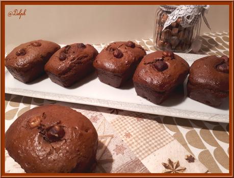 Minis cakes au chocolat et aux noisettes Minis cakes au chocolat et aux noisettes