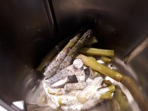 Asperges Vertes en bocal Cliquer sur les photographies pour les agrandir