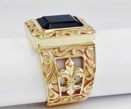 chevaliere onyx carree or jaune pour homme