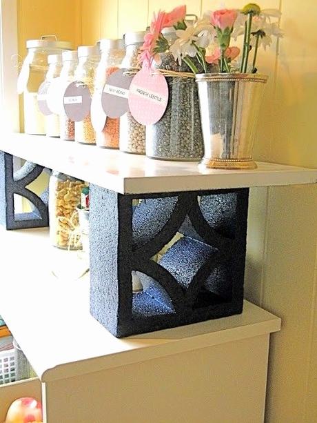 Story Meuble Here are 19 Creative Uses for Cinder Blocks that Most People Don T