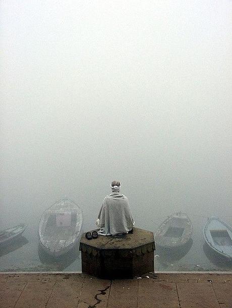 Les deux grandes questions de la non-dualité védântique Les deux grandes questions de la non-dualité védântique