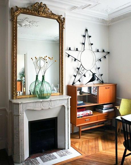 Garde Meuble 77 Garde Meuble 77 Ambiance Vintage Autour De La Cheminée Avec Ce Meuble En Bois 50 S