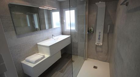 Meuble Italien Moderne Meuble Italien Moderne Salle De Bain Moderne Avec Douche Italienne Excellent Agrable