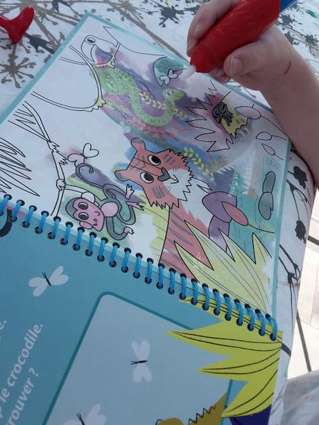 [LOISIRS ENFANTS] Pinceau magique : Les dinosaures - Animaux du monde