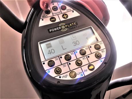 J'ai testé le Yoga Power Plate équilibre tonicité souplesse vibration aix