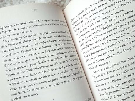 Paranoia - Melissa Bellevigne Paranoia - Melissa Bellevigne