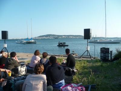 spectacle,musique,artistes,napolitain,représentation,piano,lac,mer