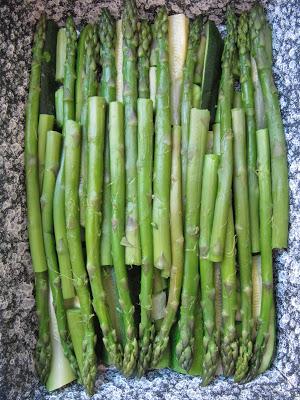 Clafoutis d'asperges & de courgettes Clafoutis d'asperges & de courgettes