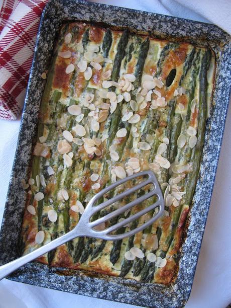 Clafoutis d'asperges & de courgettes Clafoutis d'asperges & de courgettes