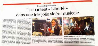 LE CLIP LIBERTE PARTAGE PAR LES ENFOIRES EST TOULOUSAIN !