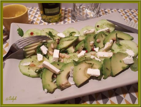 Salade de Concombre, Avocat et Feta