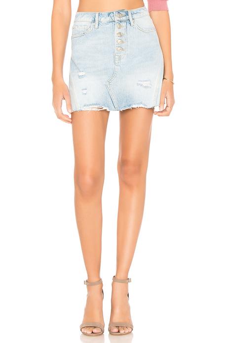 Je veux le même look autour d’un blazer noir