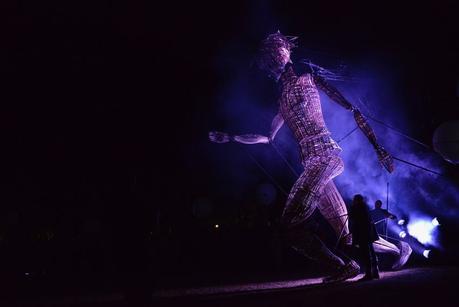 la mer débute avec une question