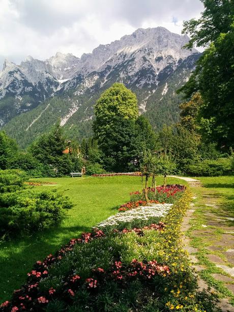 Kurpark Mittenwald: là tout n'est qu'ordre et beauté, luxe, calme et volupté!