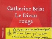 divan rouge
