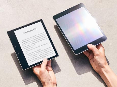 Osez le Kindle Oasis qui résiste à l’eau et aux reflets ! kindle oasis avis reflet soleil