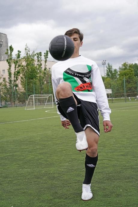 Gosha Rubchinskiy collabore avec Adidas pour la Coupe du Monde 2018 Gosha Rubchinskiy collabore avec Adidas pour la Coupe du Monde 2018